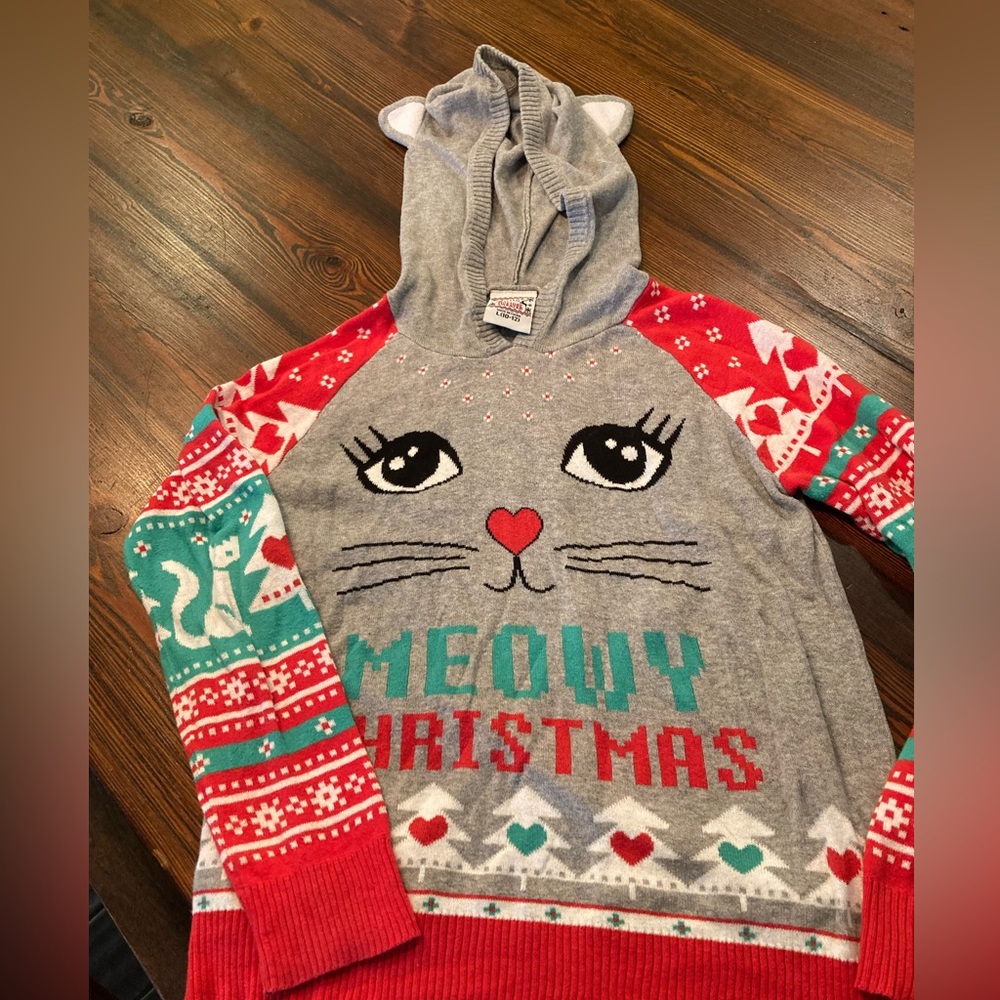 Like new! “Meowy” Christmas girls Christmas sweater. Size 10-12